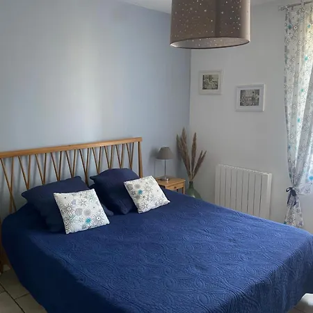 Le Logis Du Moulin Avec Jacuzzi, A 800m De La Cite Medievale Semesterbostad